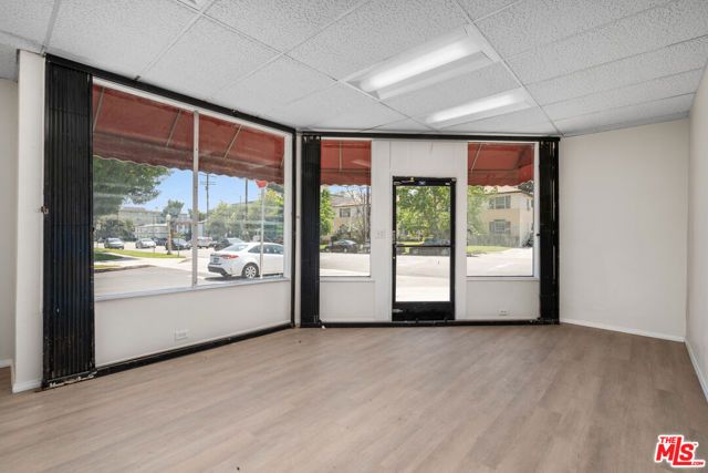 12035 Magnolia Boulevard, Valley Village, CA 91607