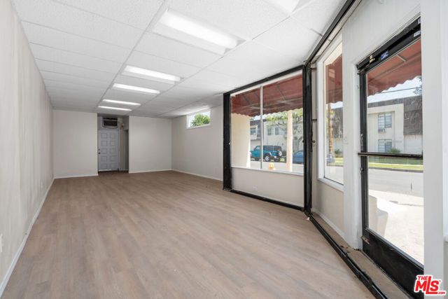 12035 Magnolia Boulevard, Valley Village, CA 91607