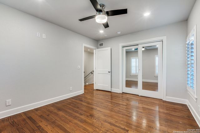 488 E Olmos Dr Apt 3, Olmos Park, TX 78212