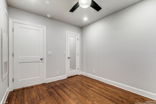 488 E Olmos Dr Apt 3, Olmos Park, TX 78212