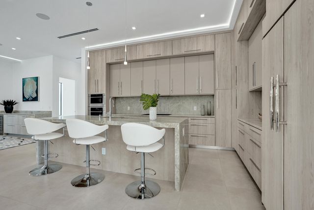 235 NE 11th Street, Delray Beach, FL 33444