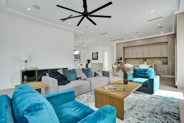 235 NE 11th Street, Delray Beach, FL 33444