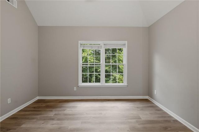 4530 Oak Brook Drive SE, Smyrna, GA 30082