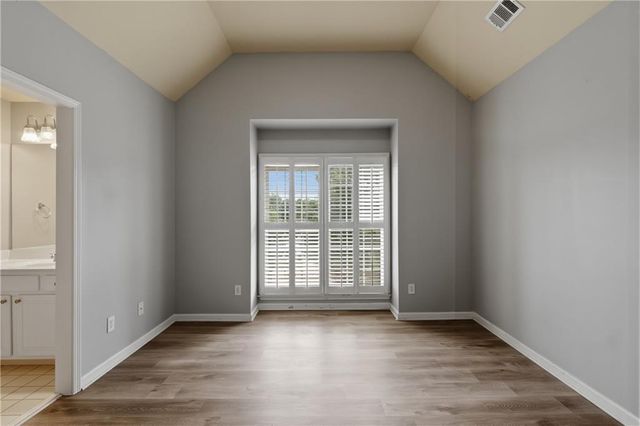 4530 Oak Brook Drive SE, Smyrna, GA 30082