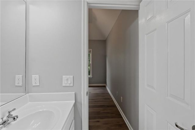 4530 Oak Brook Drive SE, Smyrna, GA 30082