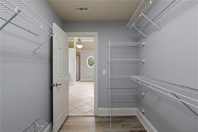 4530 Oak Brook Drive SE, Smyrna, GA 30082