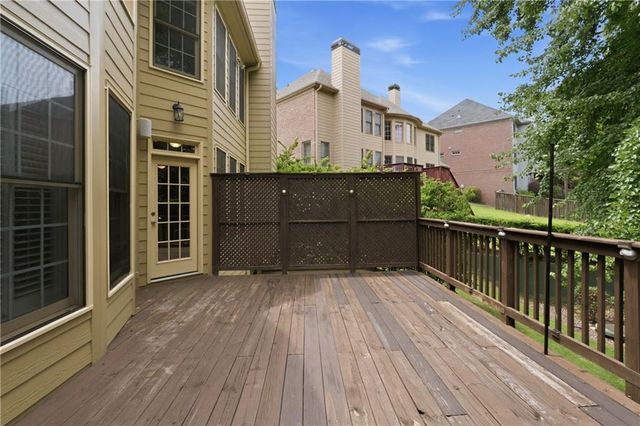 4530 Oak Brook Drive SE, Smyrna, GA 30082