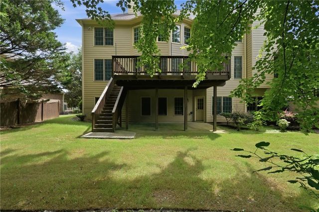 4530 Oak Brook Drive SE, Smyrna, GA 30082