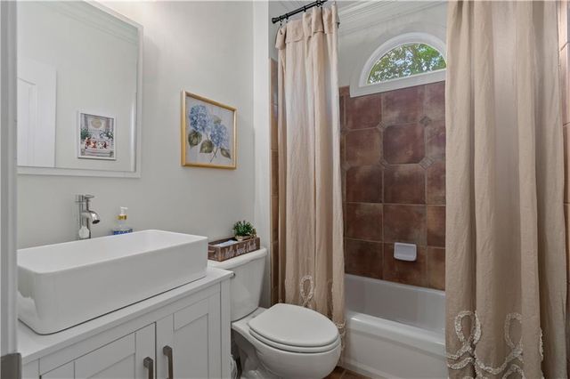 5640 Lake Oak Landing, Cumming, GA 30040