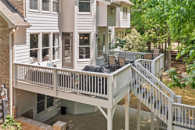 5640 Lake Oak Landing, Cumming, GA 30040