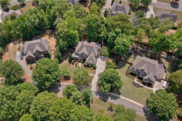 5640 Lake Oak Landing, Cumming, GA 30040