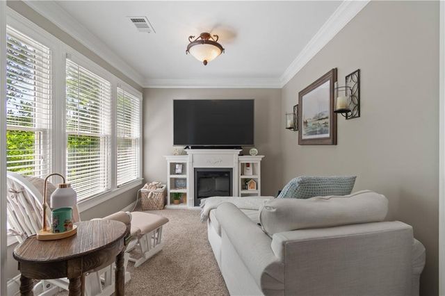 5640 Lake Oak Landing, Cumming, GA 30040