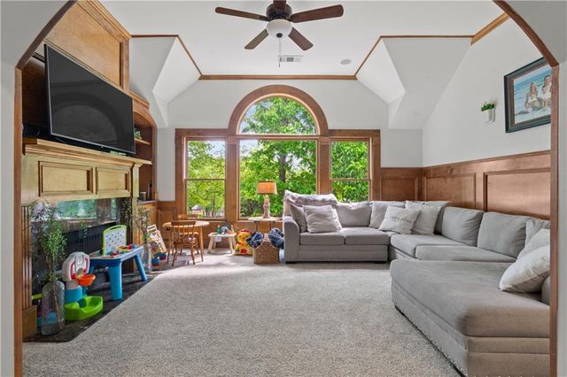 5640 Lake Oak Landing, Cumming, GA 30040