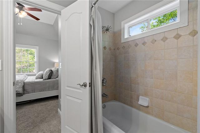 5640 Lake Oak Landing, Cumming, GA 30040
