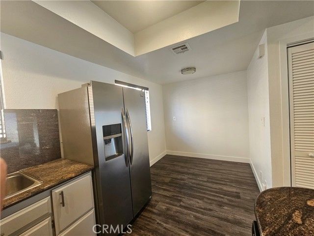 15125 Nordhoff, North Hills (los Angeles), CA 91343