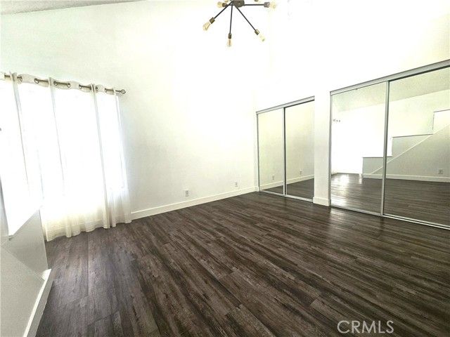 15125 Nordhoff, North Hills (los Angeles), CA 91343