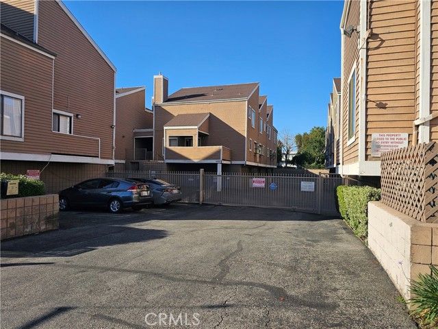 15125 Nordhoff, North Hills (los Angeles), CA 91343