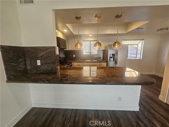 15125 Nordhoff, North Hills (los Angeles), CA 91343