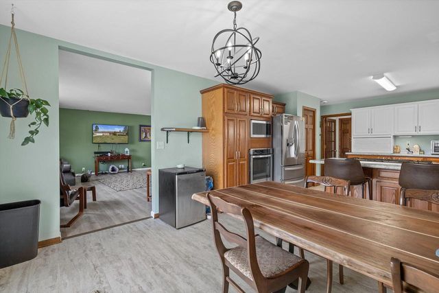 2558 N Green Bay ROAD, Mount Pleasant, WI 53406