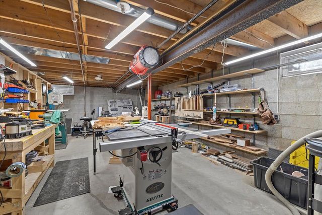 2558 N Green Bay ROAD, Mount Pleasant, WI 53406