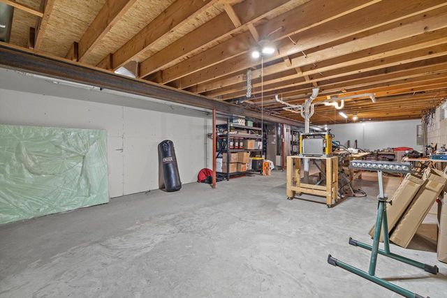 2558 N Green Bay ROAD, Mount Pleasant, WI 53406