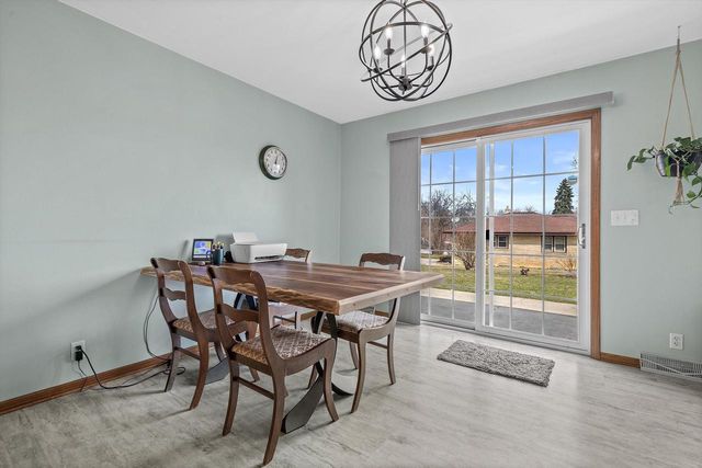 2558 N Green Bay ROAD, Mount Pleasant, WI 53406