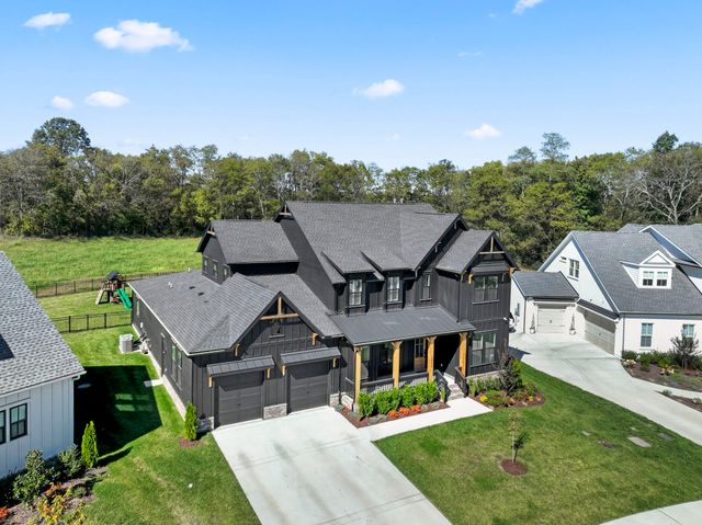 5049 Fairhaven Cir, Thompsons Station, TN 37179