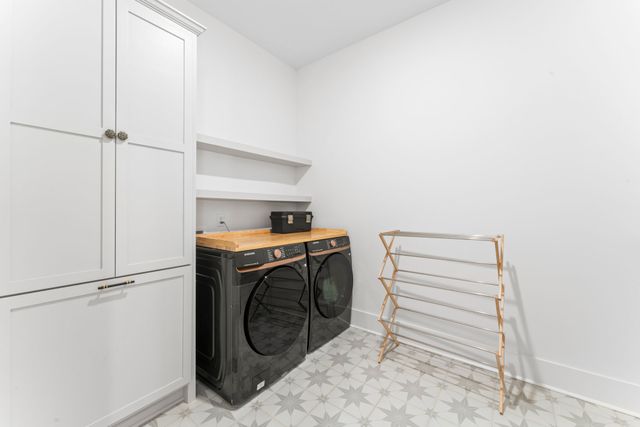 5049 Fairhaven Cir, Thompsons Station, TN 37179