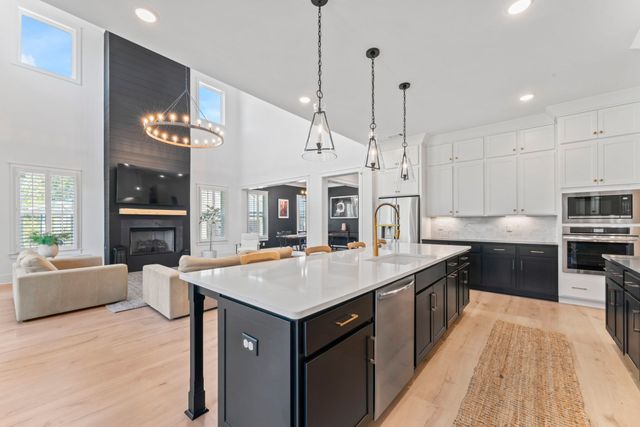 5049 Fairhaven Cir, Thompsons Station, TN 37179