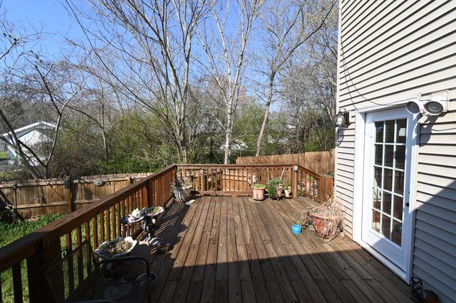 239 Brooklyn Ave, Linden, TN 37096