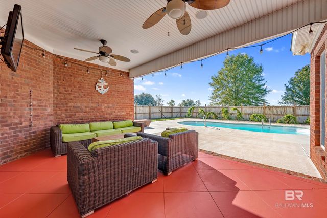 19310 County Road 48, Robertsdale, AL 36567