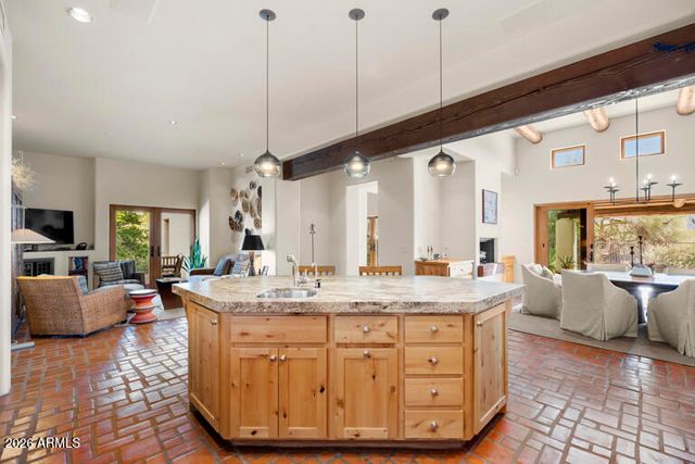 27812 N 77TH Street, Scottsdale, AZ 85266