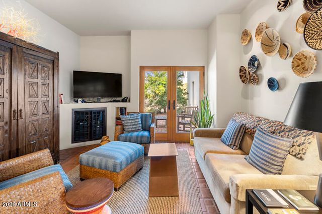 27812 N 77TH Street, Scottsdale, AZ 85266