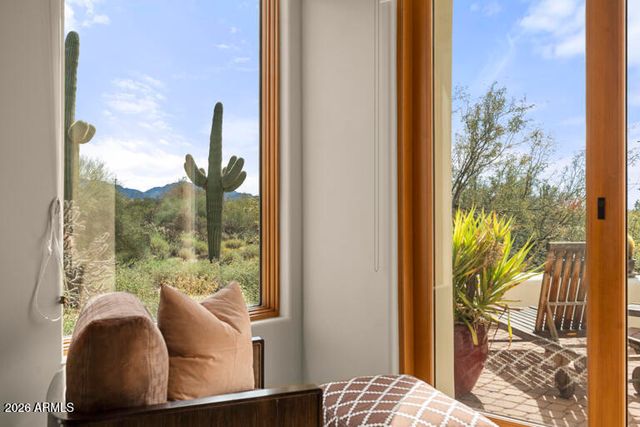 27812 N 77TH Street, Scottsdale, AZ 85266