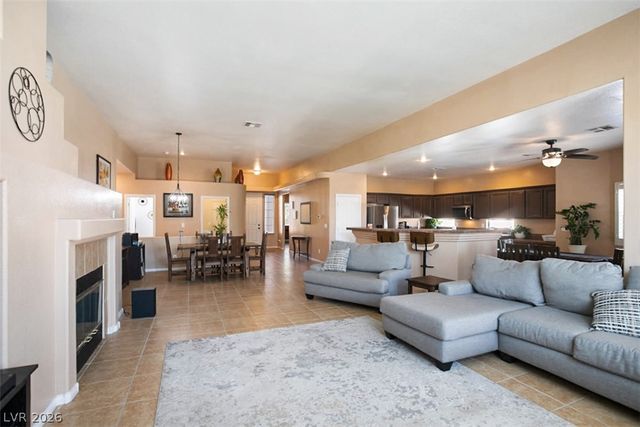 8813 Arabian Filly Avenue, Las Vegas, NV 89143