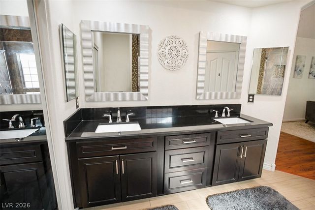 8813 Arabian Filly Avenue, Las Vegas, NV 89143