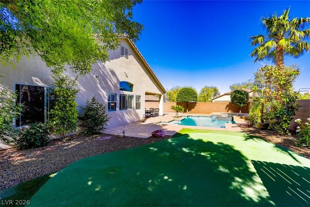 8813 Arabian Filly Avenue, Las Vegas, NV 89143