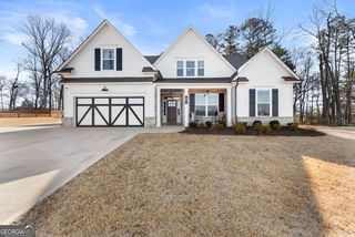 84 Martha Ann Avenue, Winder, GA 30680
