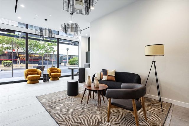 118 Astronaut Ellison S Onizuka Street 202, Los Angeles, CA 90012