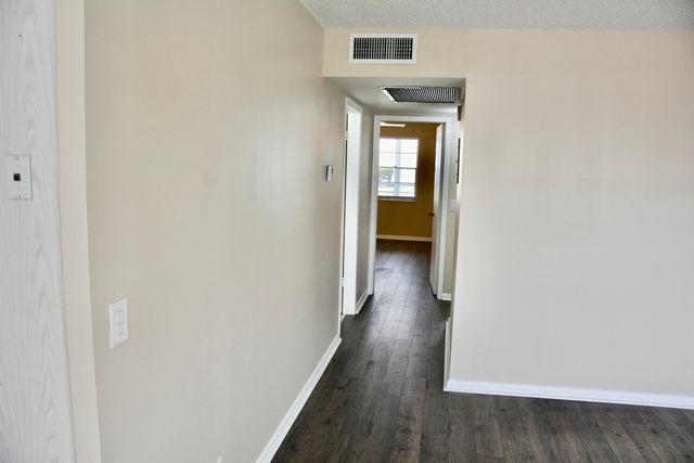 4070 Exeter D, Boca Raton, FL 33434