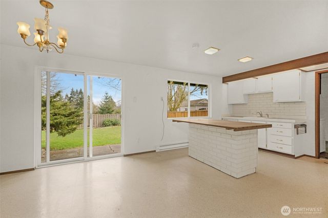 5516 156th Avenue NE, Redmond, WA 98052