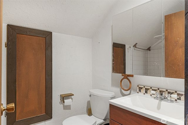 5516 156th Avenue NE, Redmond, WA 98052