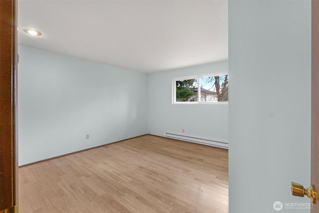 5516 156th Avenue NE, Redmond, WA 98052