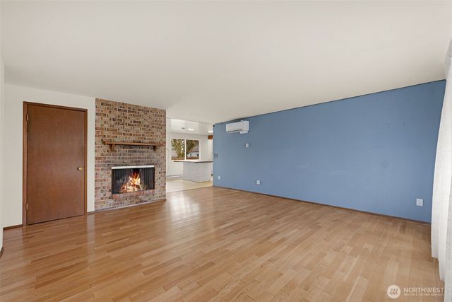 5516 156th Avenue NE, Redmond, WA 98052