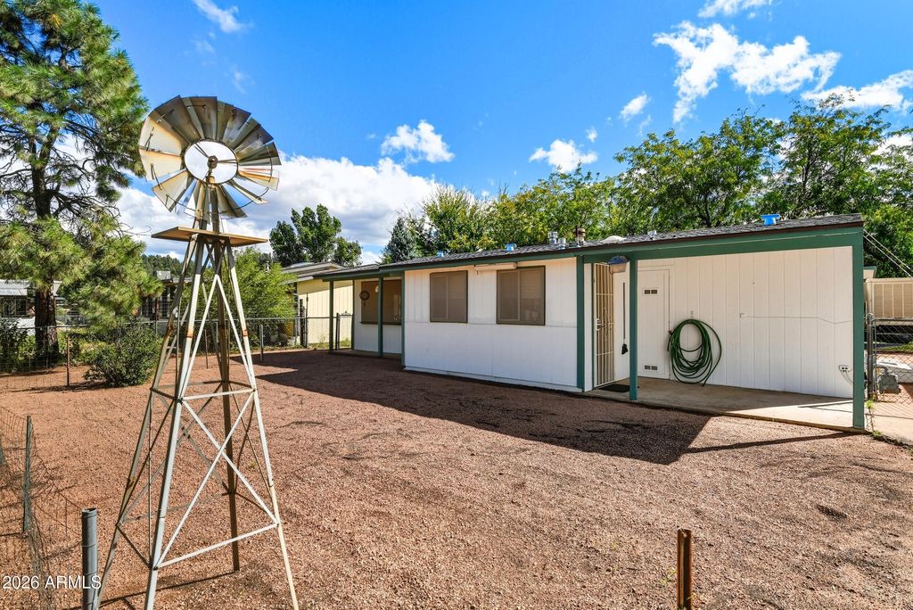 Image 31 of property listing at 82 E QUAIL HOLLOW Drive, Payson, AZ 85541