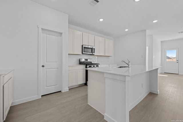 1871 Nuthatch Ridge, New Braunfels, TX 78130