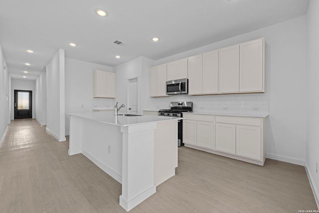 1871 Nuthatch Ridge, New Braunfels, TX 78130