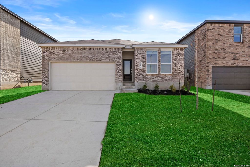 1871 Nuthatch Ridge, New Braunfels, TX 78130