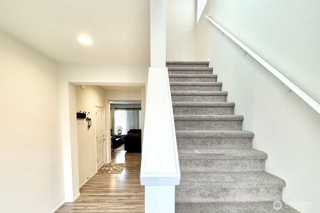 8120 175th Street Court E, Puyallup, WA 98375