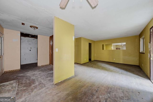 2585 Abner Place NW, Atlanta, GA 30318